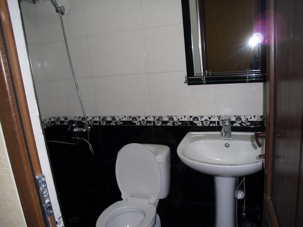 Suliko Guest House Batumi Zimmer foto