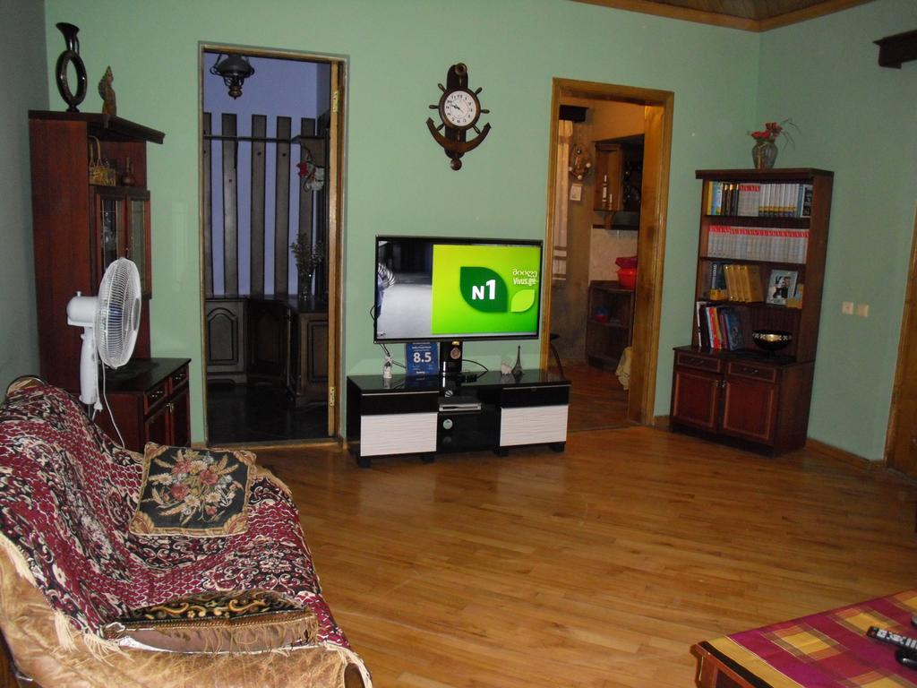 Suliko Guest House Batumi Exterior foto