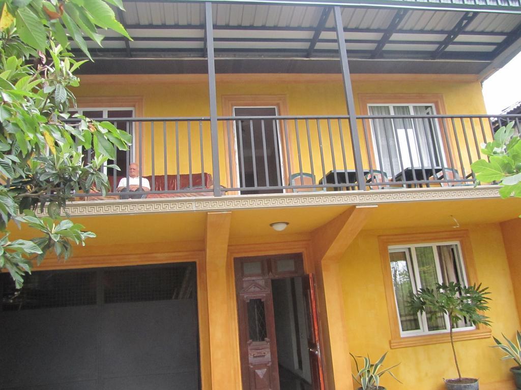 Suliko Guest House Batumi Exterior foto