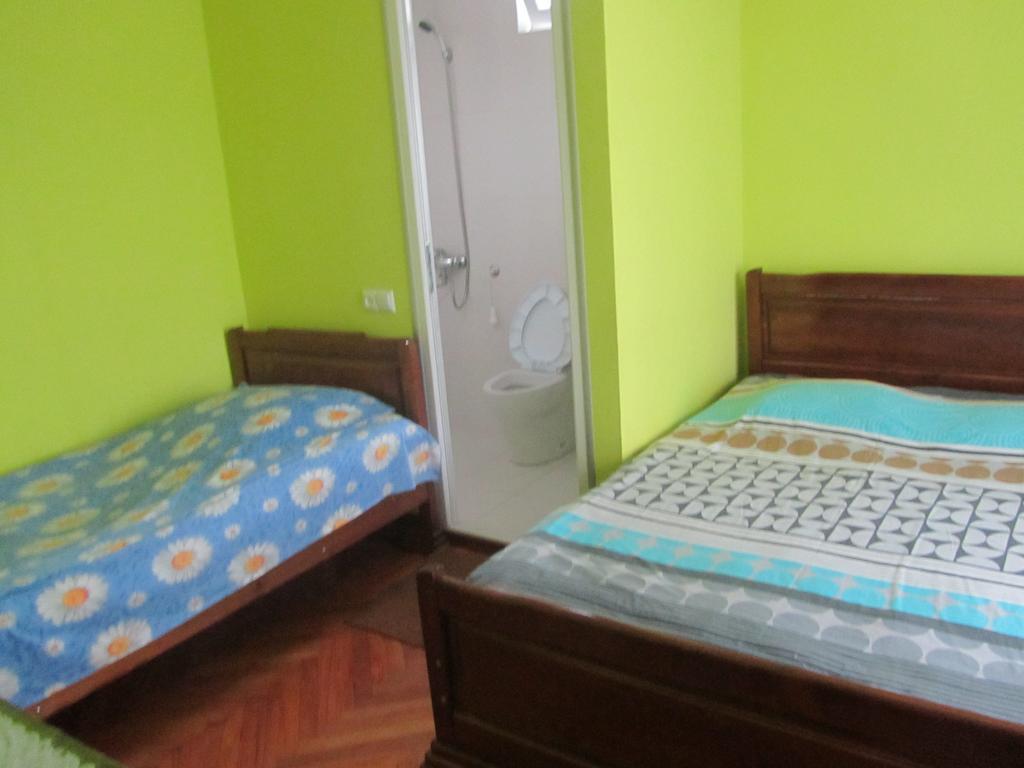 Suliko Guest House Batumi Zimmer foto