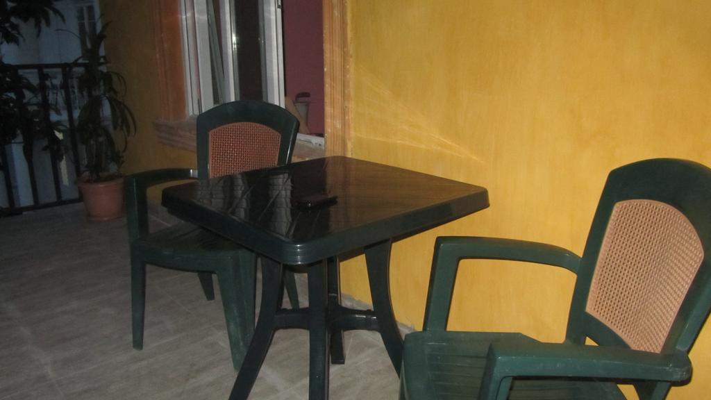 Suliko Guest House Batumi Zimmer foto